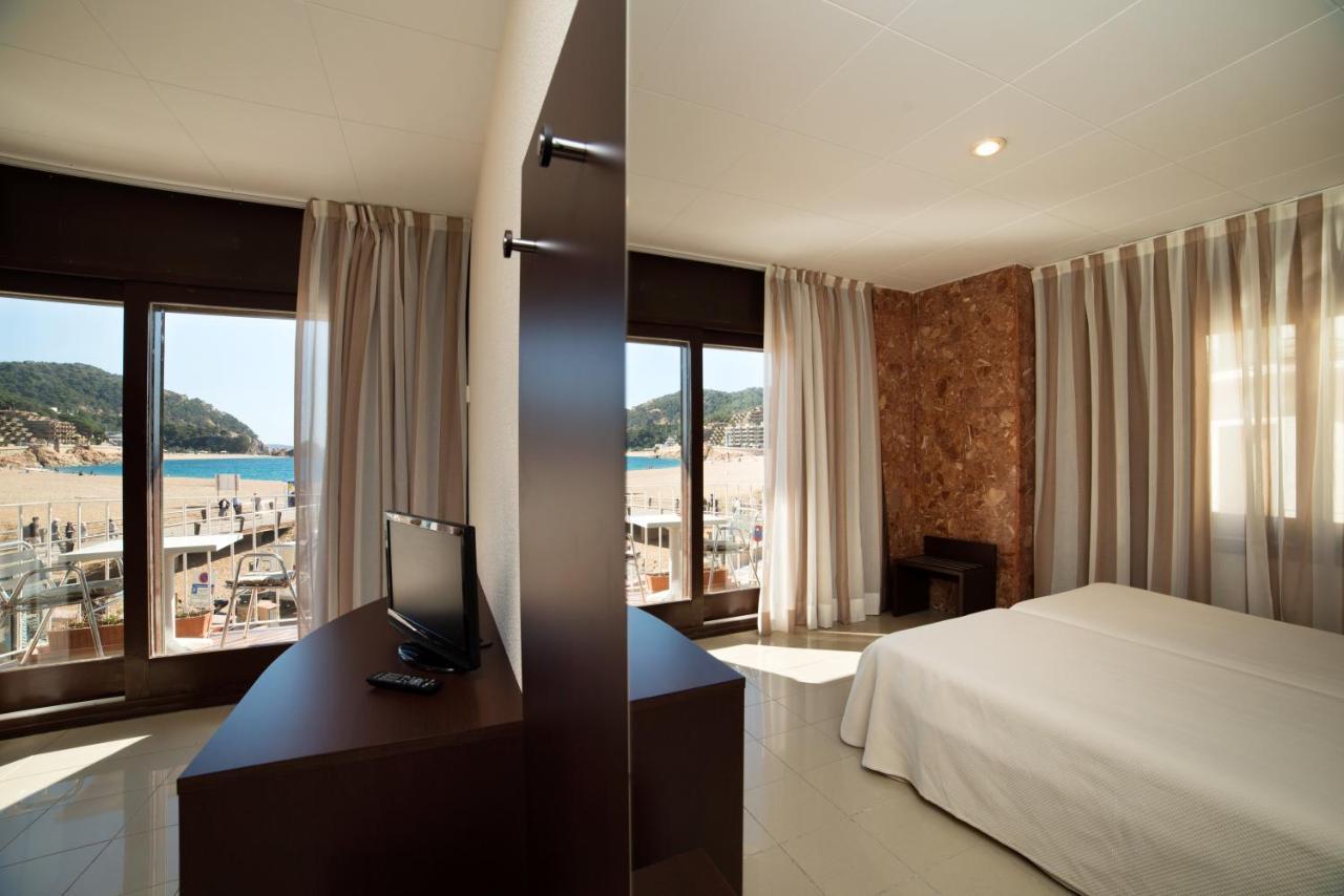Hotel Capri Tossa de Mar Exterior photo